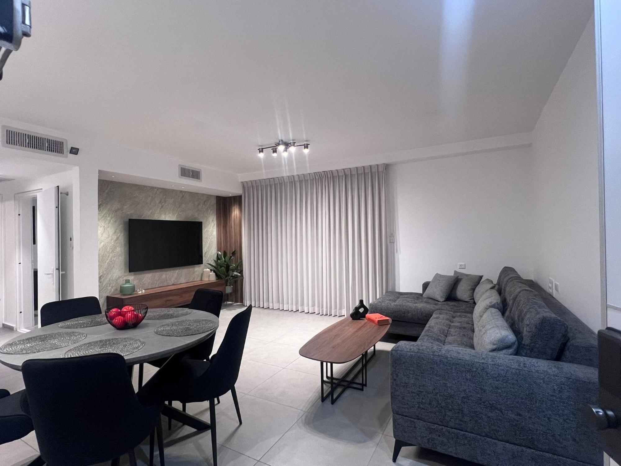 Luxury Queen Royal Park Eilat Exterior foto